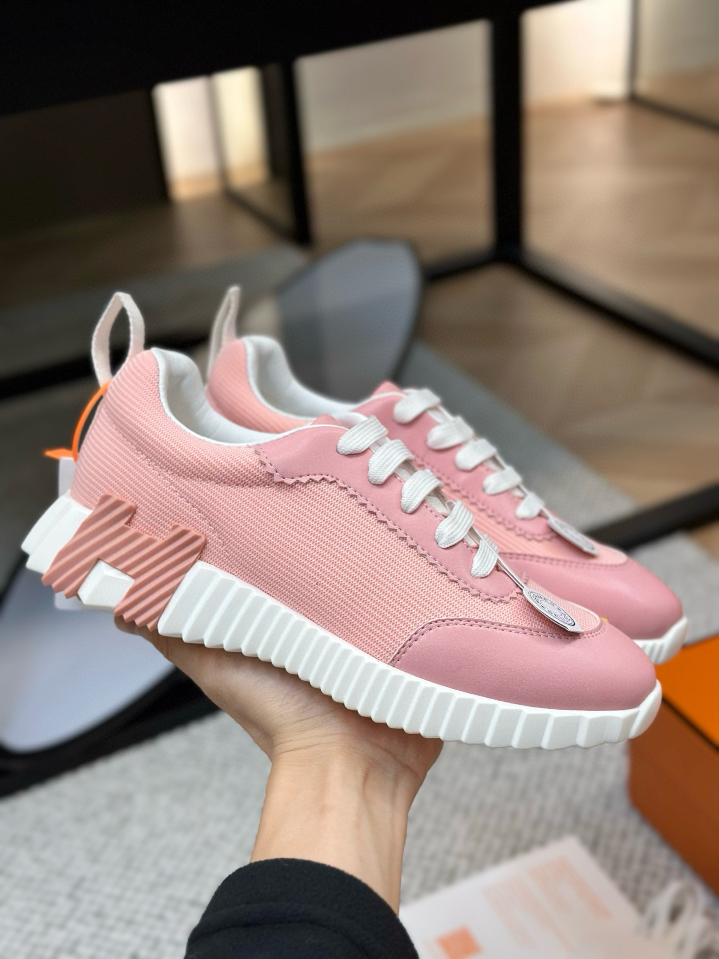 [HERMES] 에르메스 바운싱 스니커즈 남녀공용