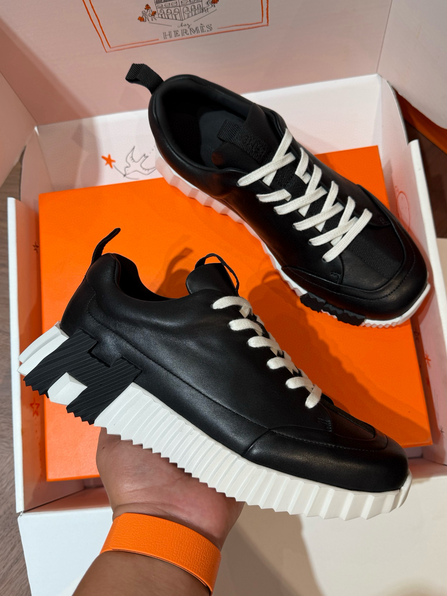 [HERMES] 에르메스 리프트 슬립온 스니커즈 남성용