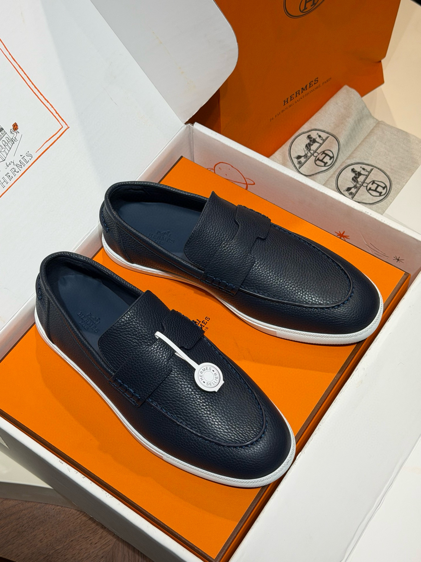 [HERMES] 에르메스 모카신 로퍼 남성용