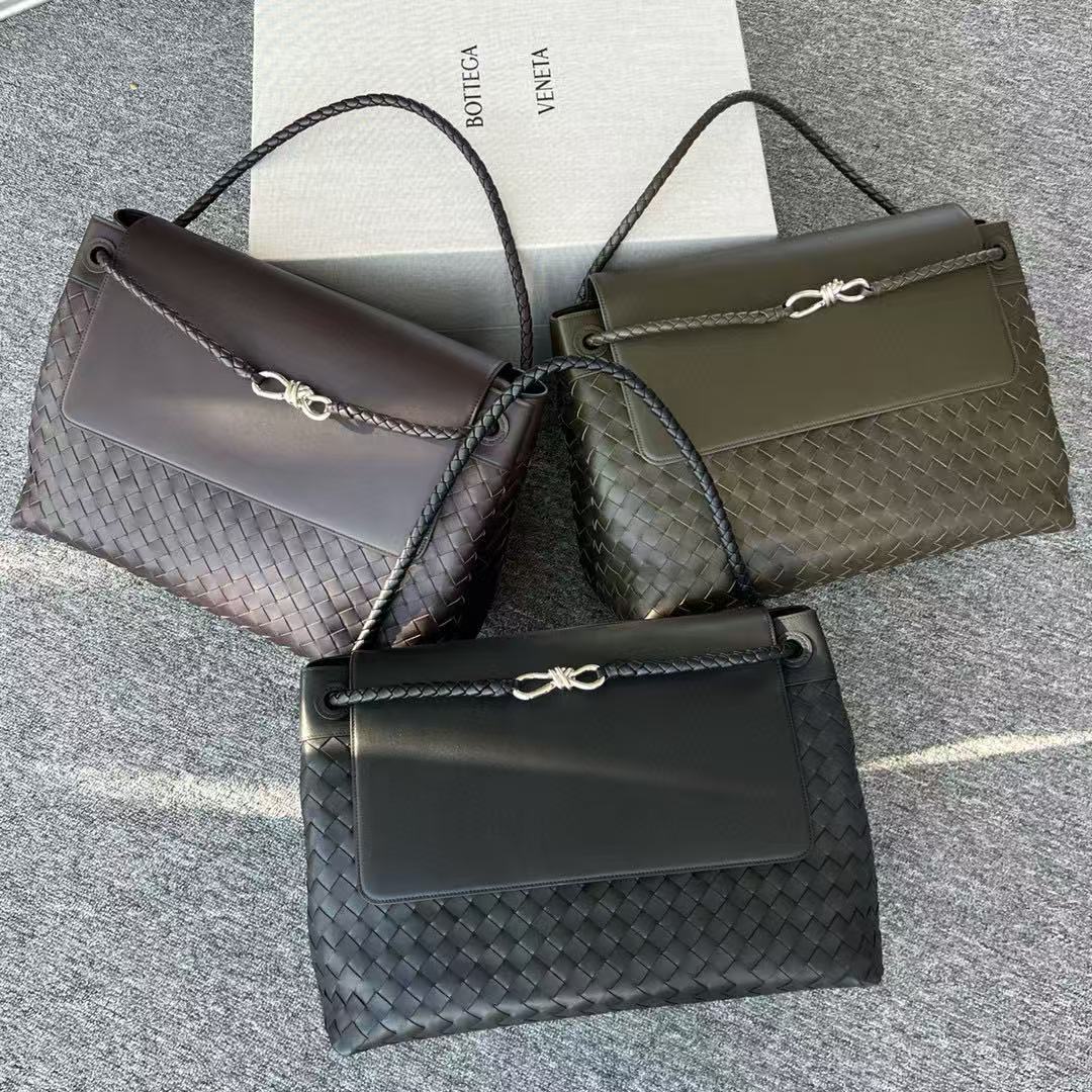 [BOTTEGA VENETA] 보테가 베네타 안디아모 보이저 805969