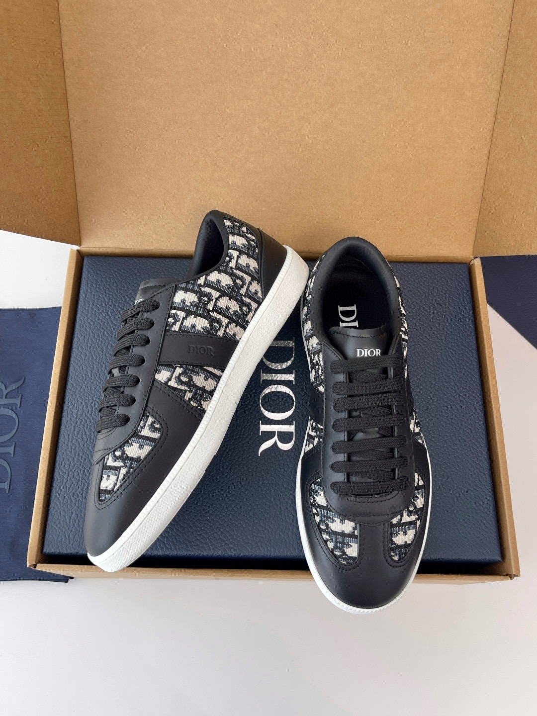 [DIOR] 디올 B01 매치포인트 스니커즈 남녀공용