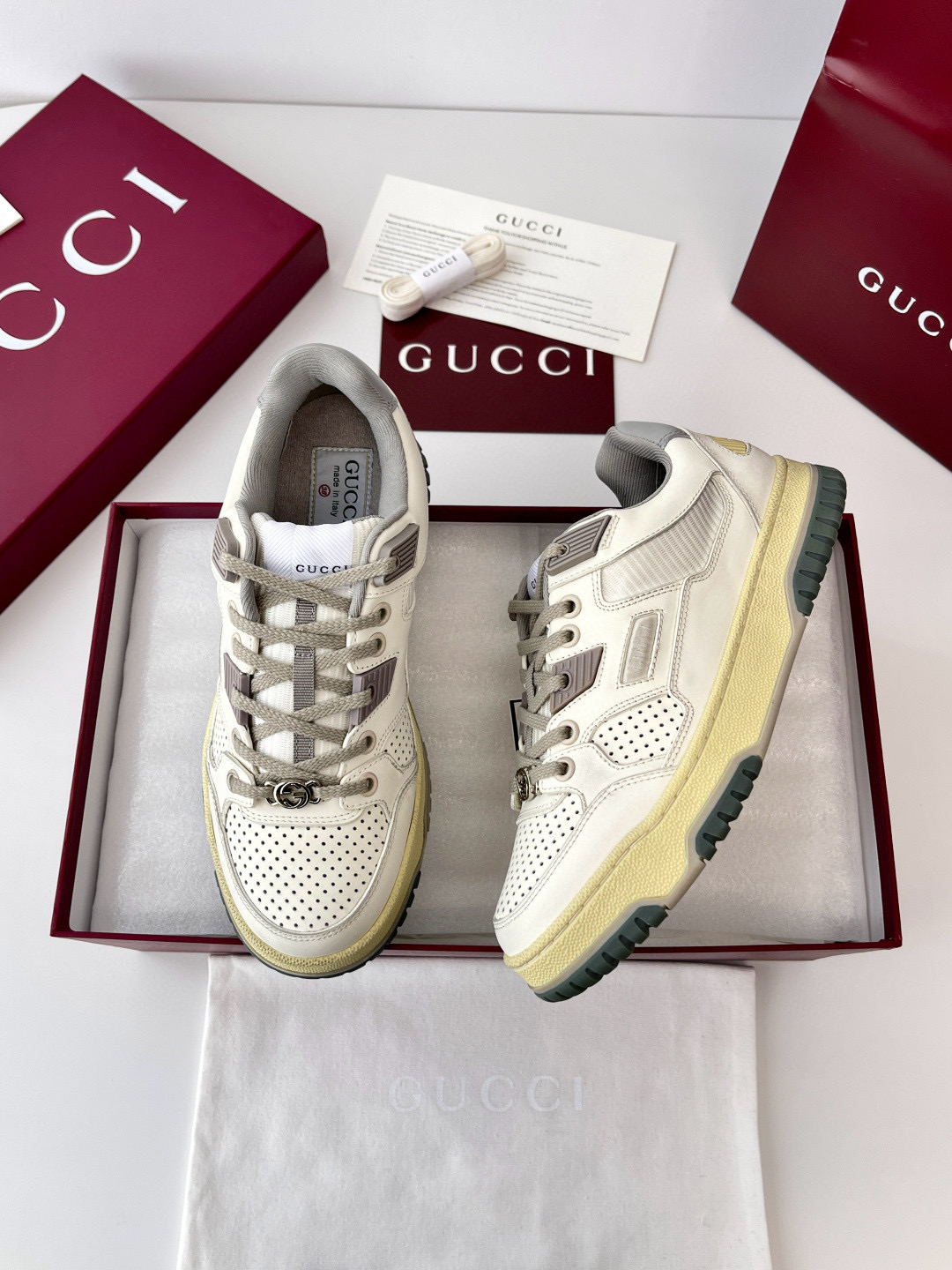 [GUCCI] 구찌 리웹 스니커즈 남녀공용