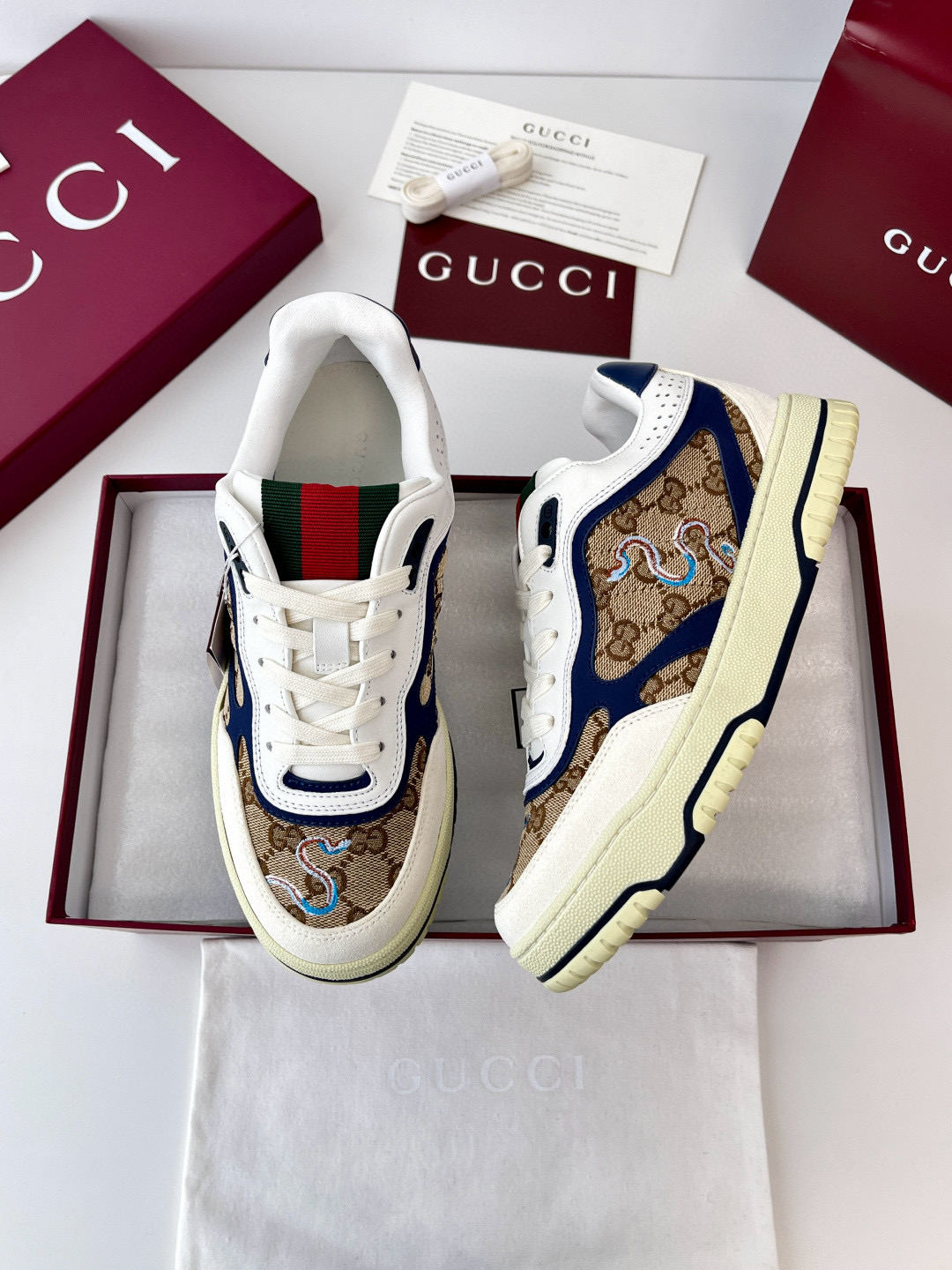 [GUCCI] 구찌 리웹 스니커즈 남녀공용