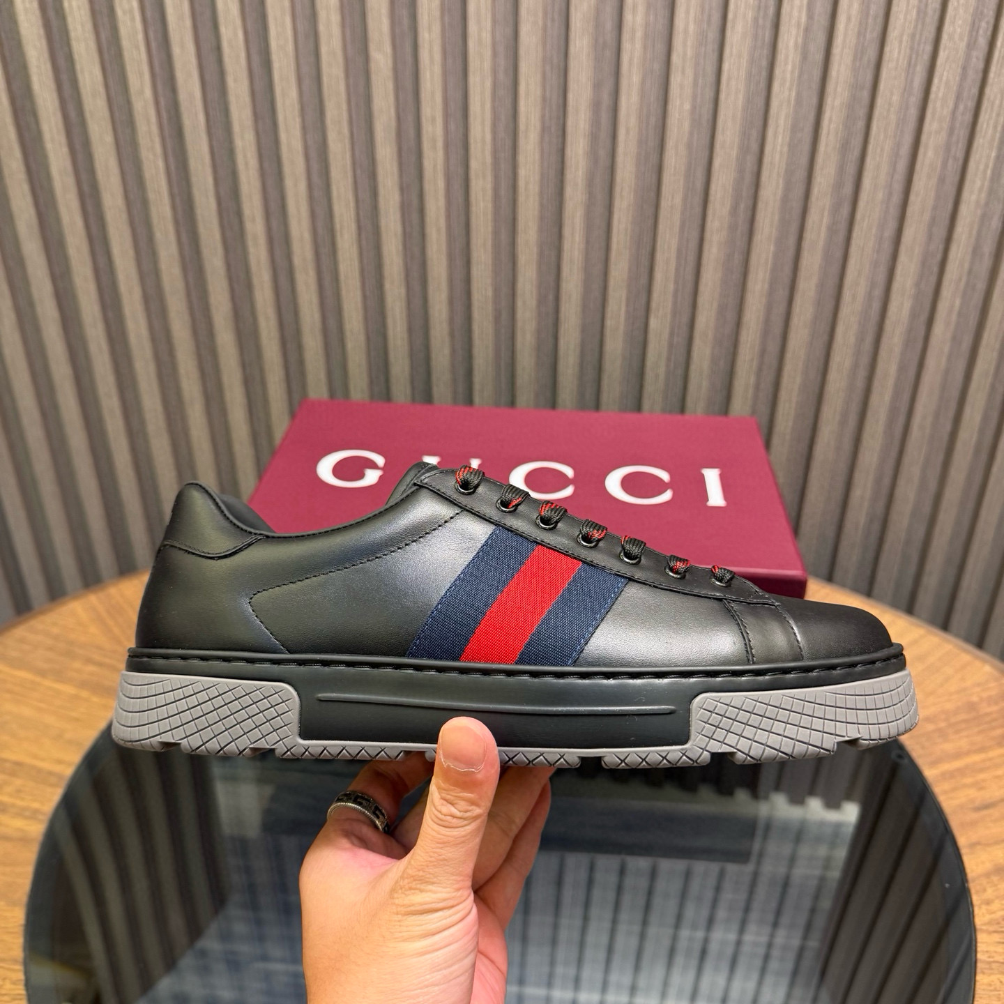 [GUCCI] 구찌 에이스 스니커즈 남녀공용