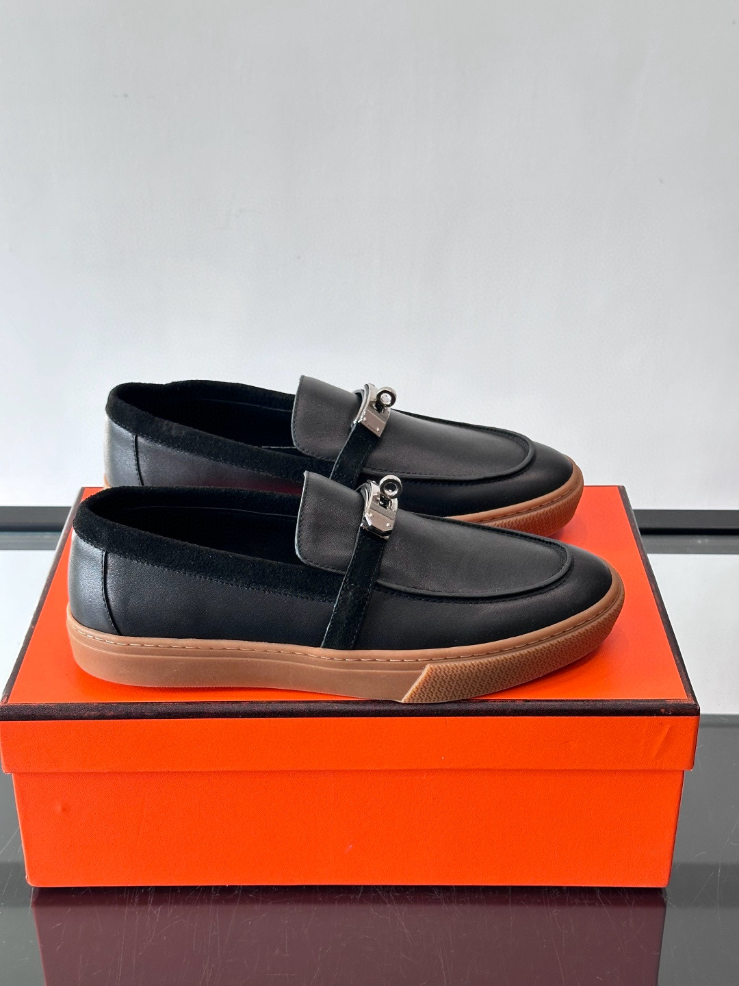 [HERMES] 에르메스 데이 켈리 로퍼 남성용