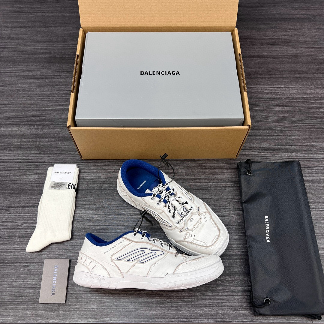 [BALENCIAGA] 발렌시아가 햄튼스 원 아웃 스니커즈 남녀공용