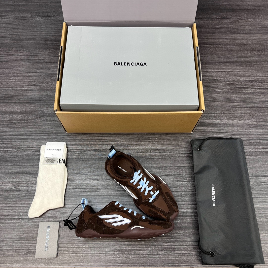 [BALENCIAGA] 발렌시아가 먼데이 울트라 스니커즈 남녀공용