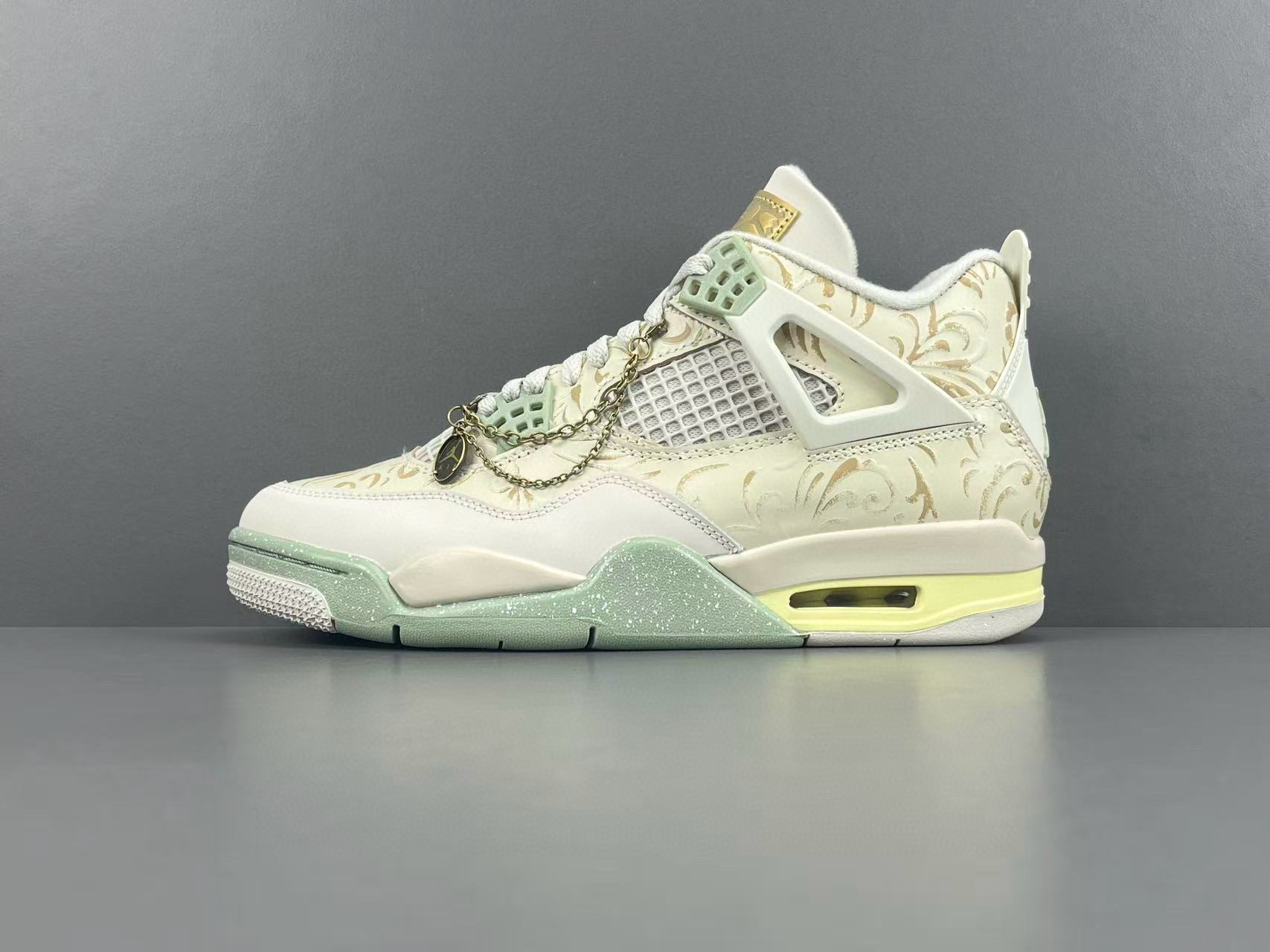 [AIR JORDAN] 에어조던4 레트로 SE 소모스 에테르노스 IM8116-047 남성용