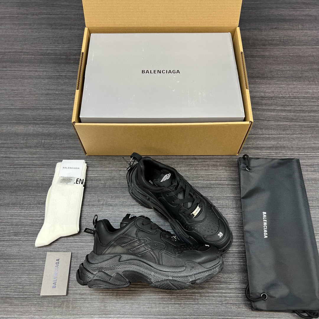 [BALENCIAGA] 발렌시아가 트리플S 스포티 스니커즈 남녀공용