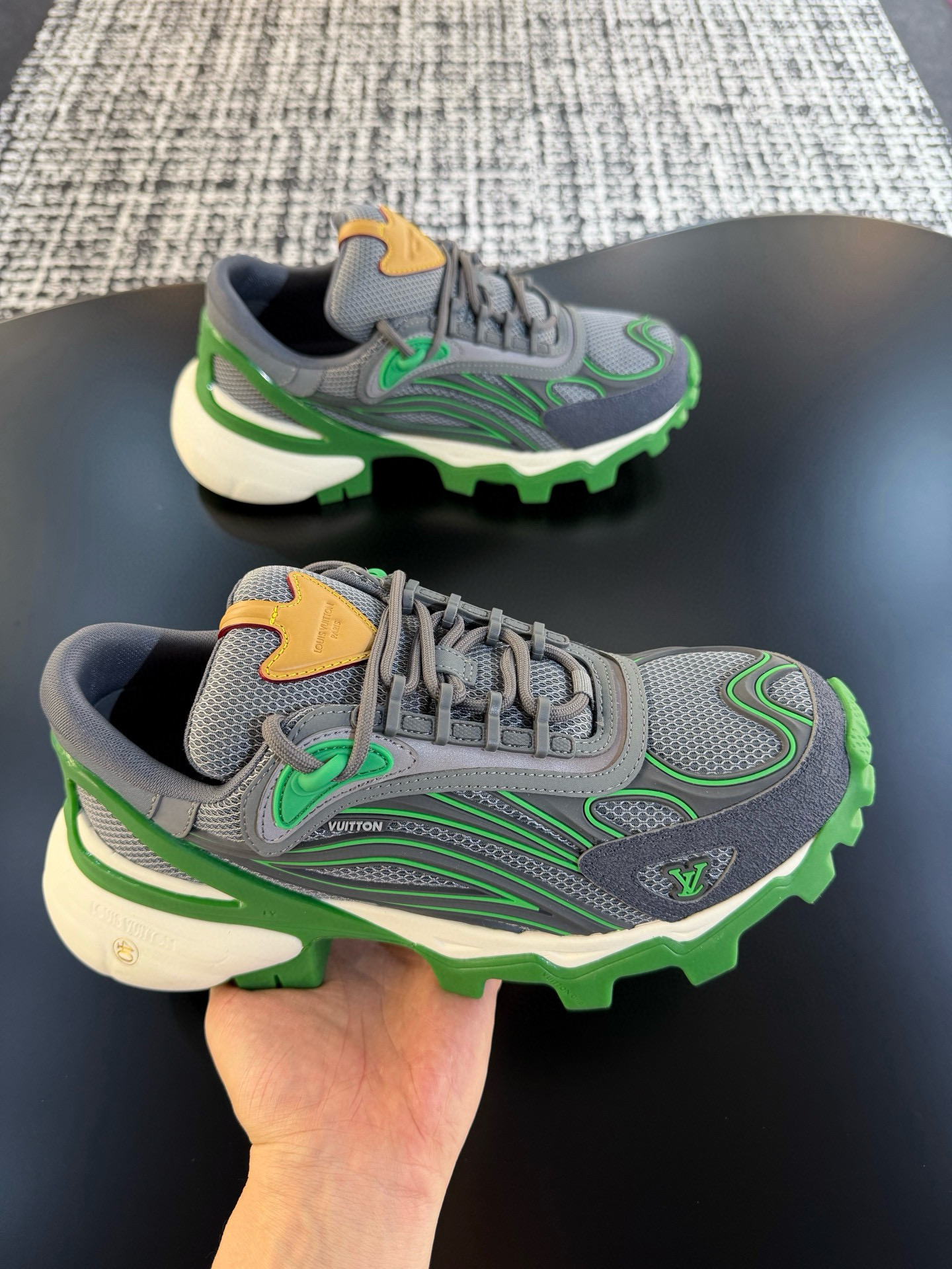 [LOUIS VUITTON] 루이비통 LV 서밋 스니커즈 남성용