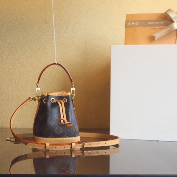 [LOUIS VUITTON] 루이비통 나노 노에 모노그램 크로스백 버킷백 M81266