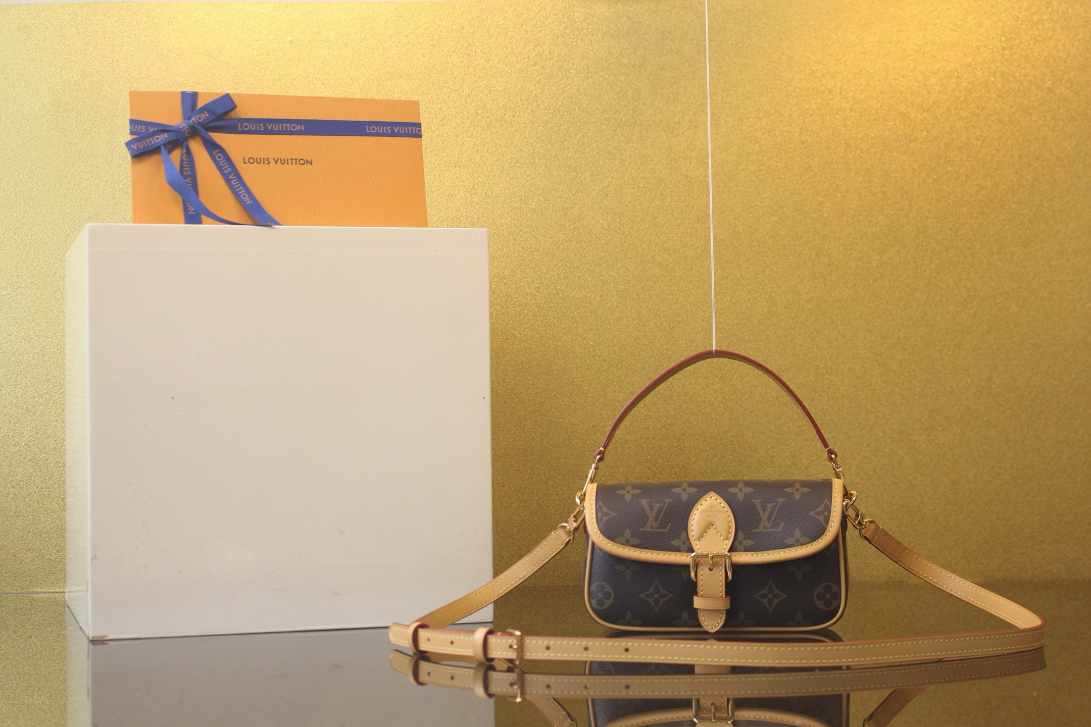 [LOUIS VUITTON] 루이비통 미니백 나노 다이앤 모노그램 M83298