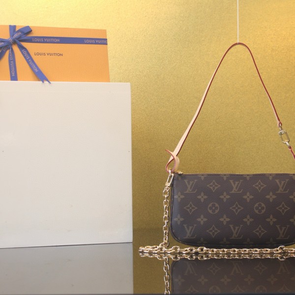 [LOUIS VUITTON] 루이비통 미니백 포쉐트 악세수아 모노그램 M82766