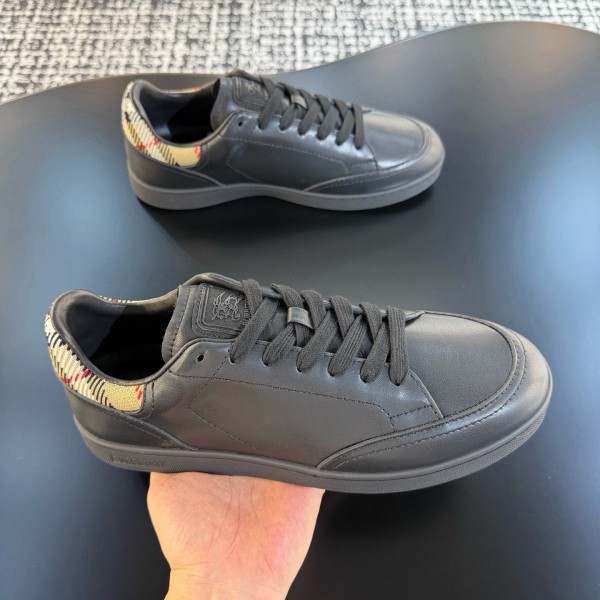 [BURBERRY] 버버리 빈티지 스니커즈 남성용