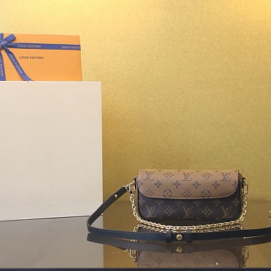 [LOUIS VUITTON] 루이비통 미니백 월릿 온 체인 아이비 모노그램 리버스 캔버스 M26587