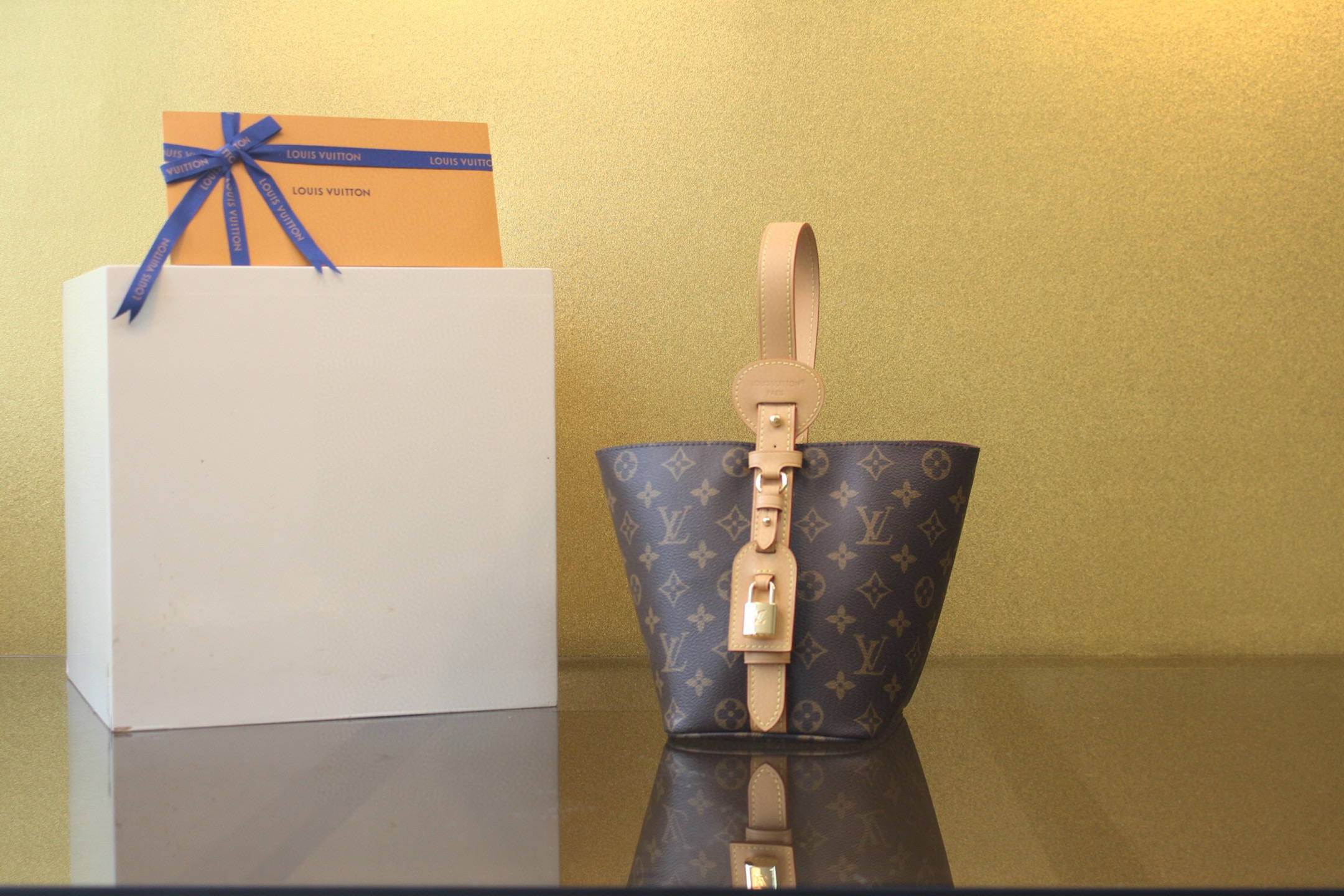 [LOUIS VUITTON] 루이비통 숄더백 올 인 BB 모노그램 M12925