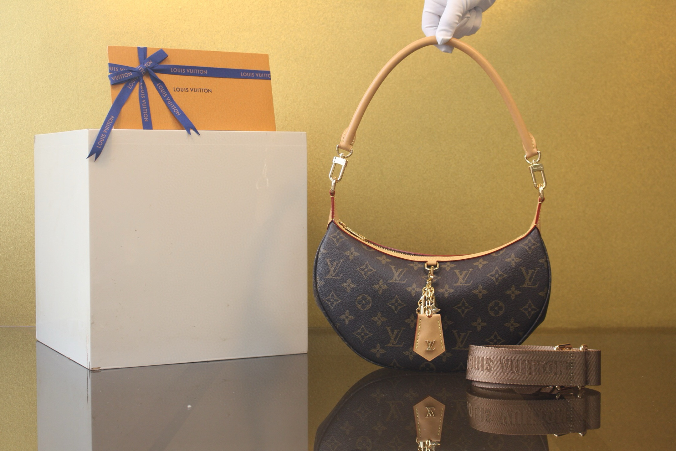 [LOUIS VUITTON] 루이비통 여성 루핑 모노그램 M12939