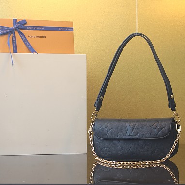 [LOUIS VUITTON] 루이비통 월릿 온 체인 아이비 모노그램 M82154