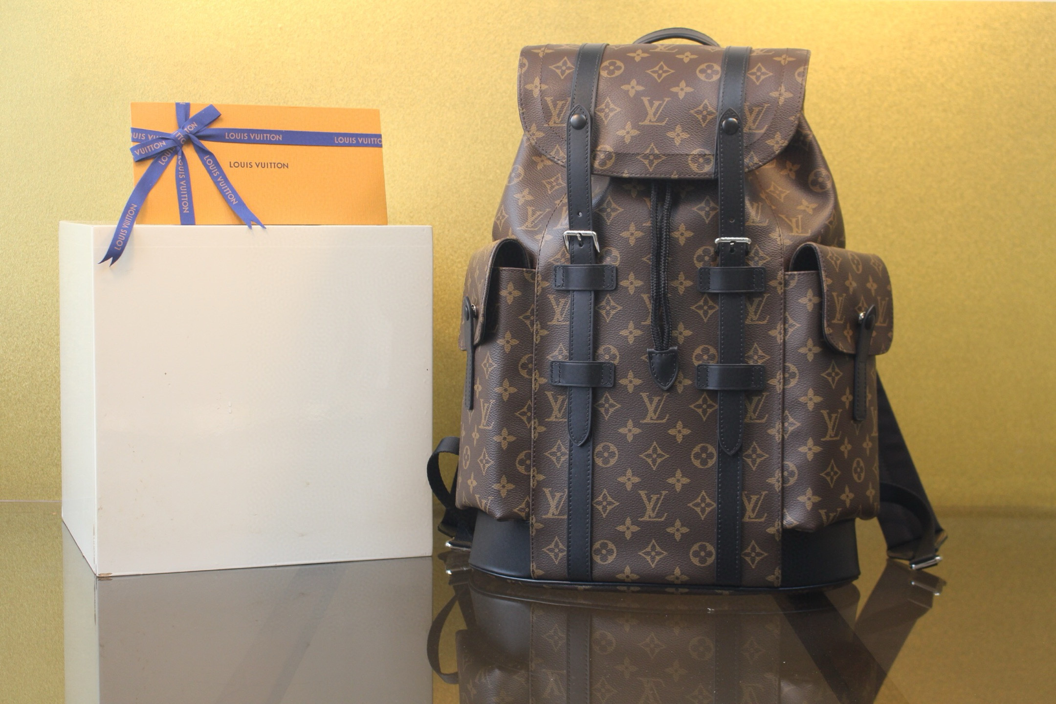 [LOUIS VUITTON] 루이비통 크리스토퍼 MM 모노그램 M43735