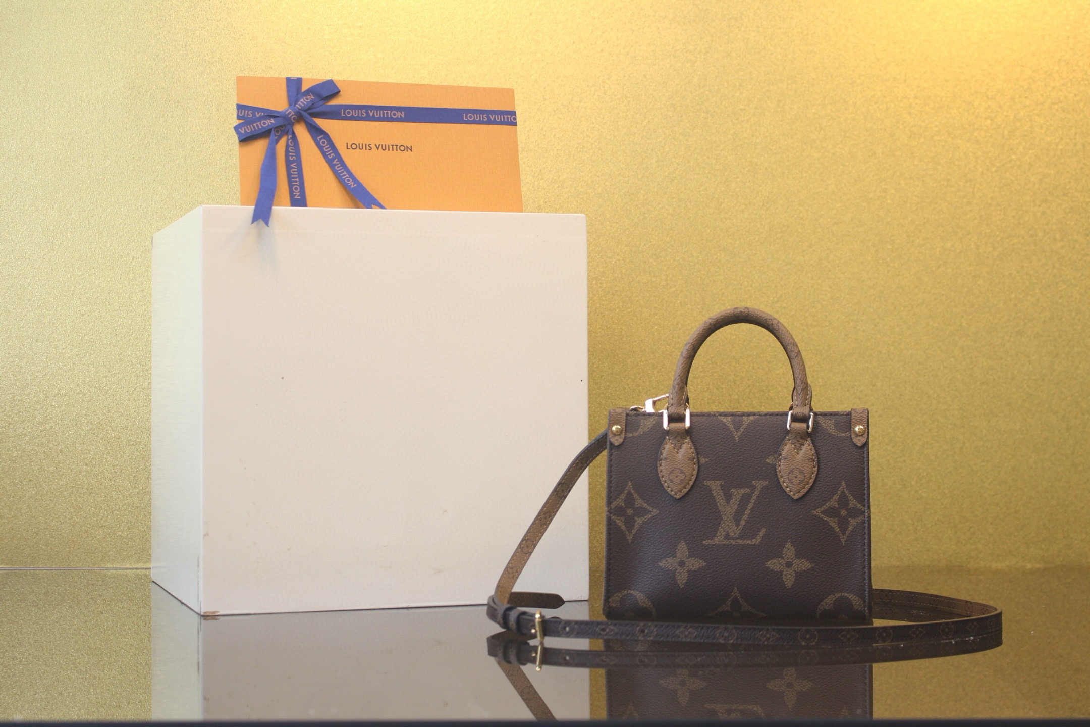 [LOUIS VUITTON] 루이비통 온더고 BB 모노그램 M46839