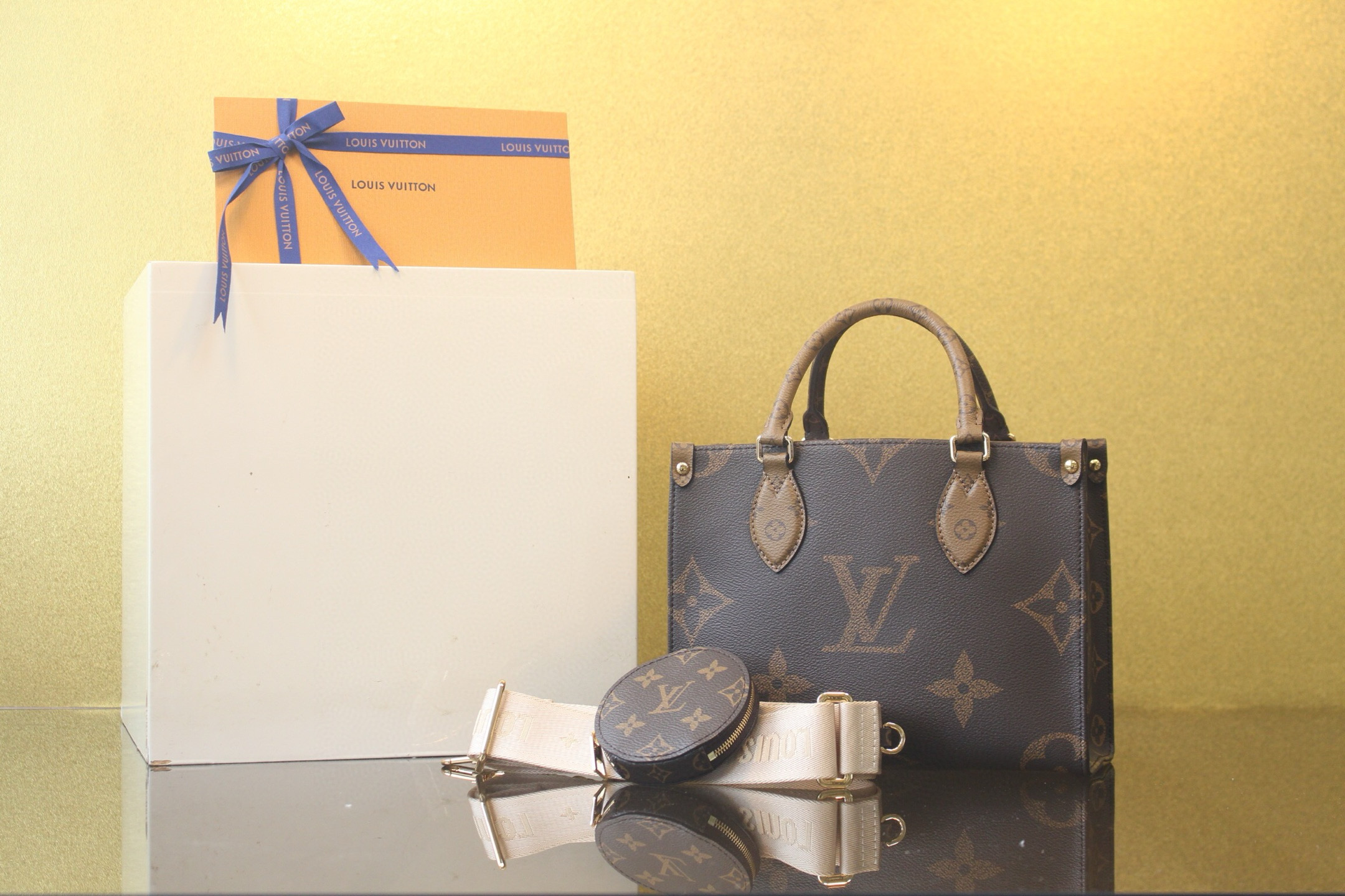 [LOUIS VUITTON] 루이비통 온더고 PM 모노그램 M46373