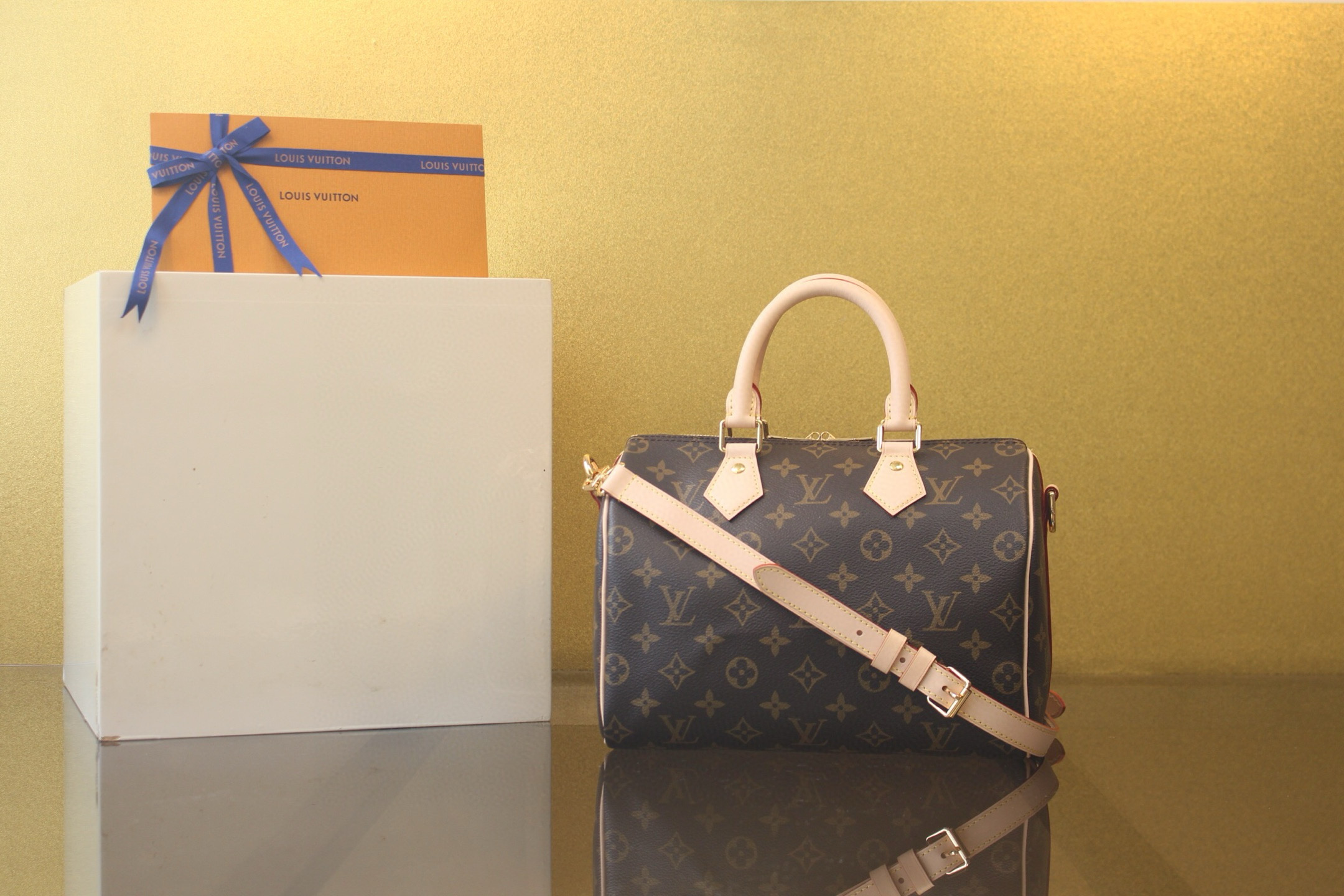 [LOUIS VUITTON] 루이비통 스피디 반둘리에 25 모노그램 M46977