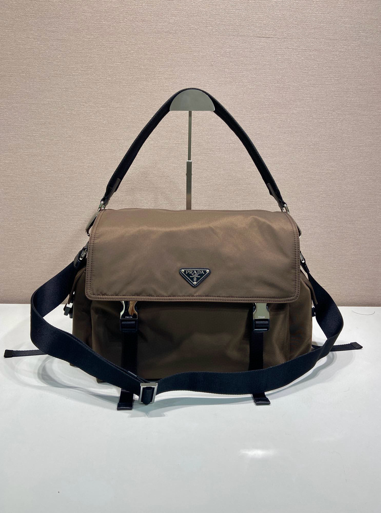 [PRADA] 프라다 익스플로어 숄더백 2VD082