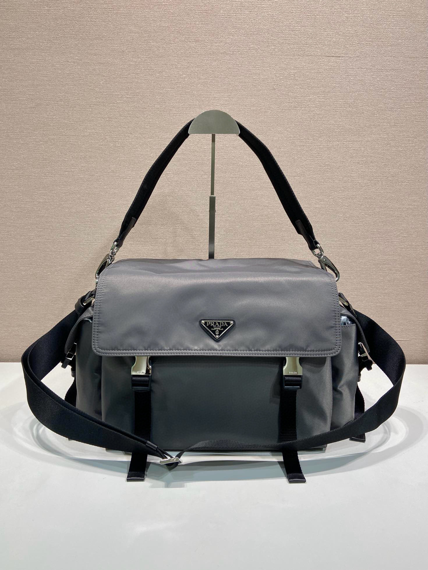 [PRADA] 프라다 익스플로어 숄더백 2VD082