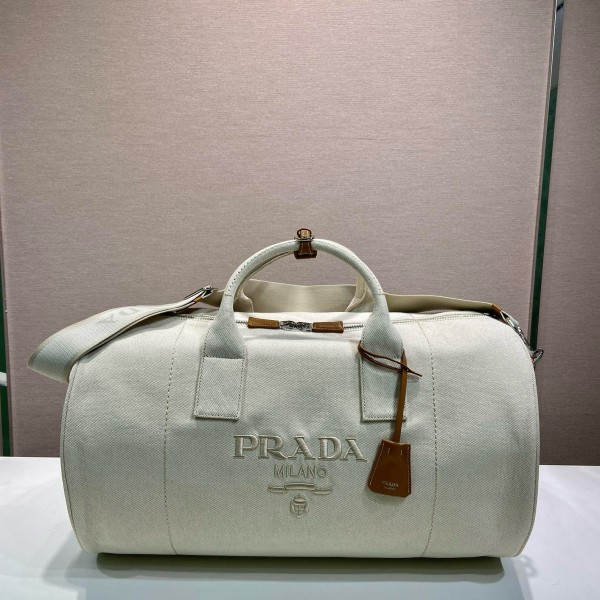 [PRADA] 프라다 엠보스드 로고 더플 백 2VC051