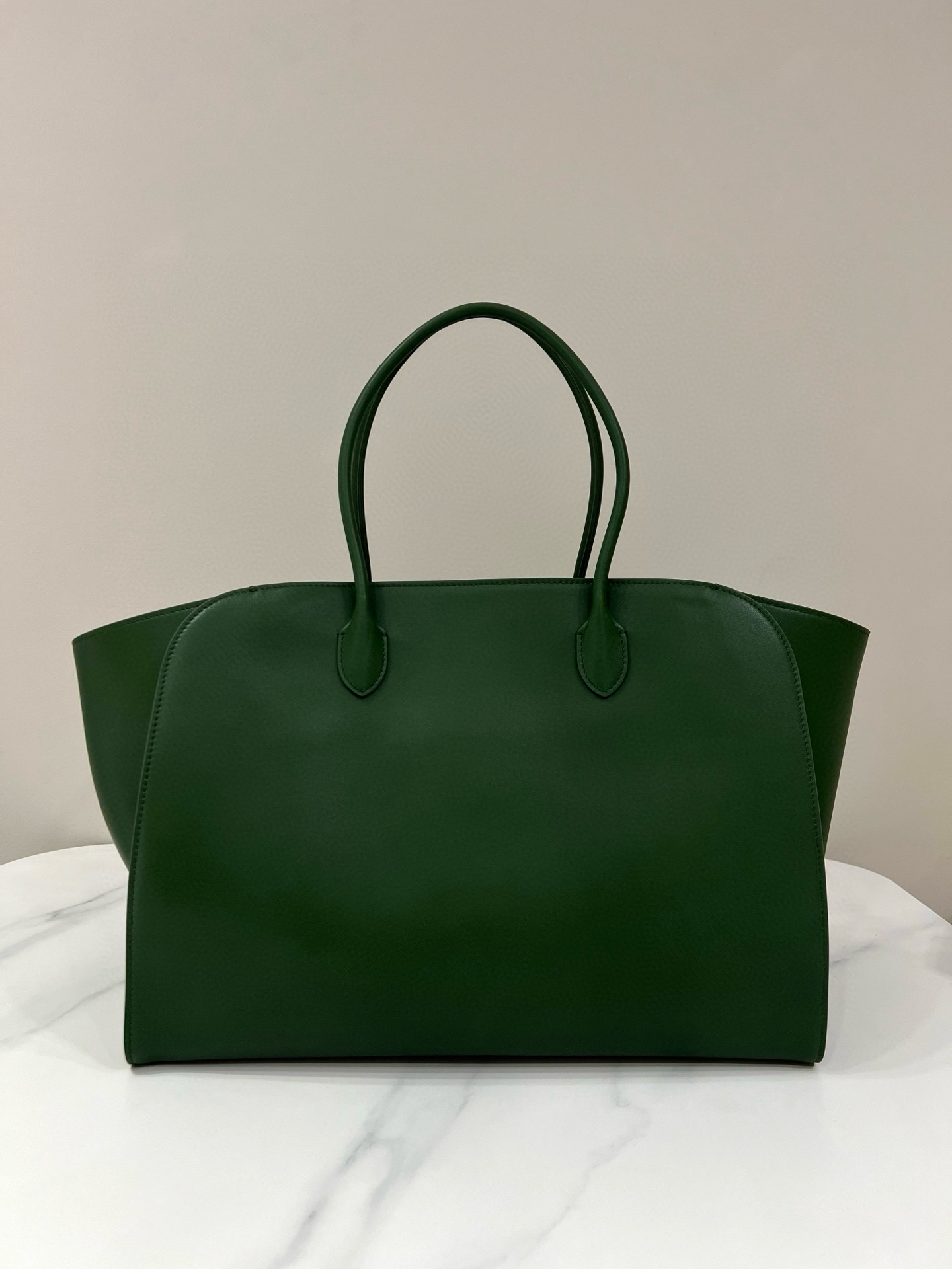 [The Row] 더로우 MARLO 말로백 17 그린 레더 토트백 남녀공용